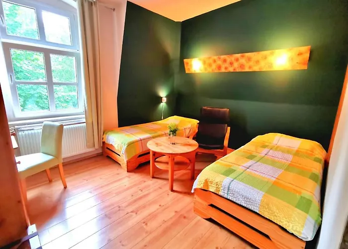 Riesige In - 3 Schlafzimmer, 2 Baeder, 公寓 开姆尼茨